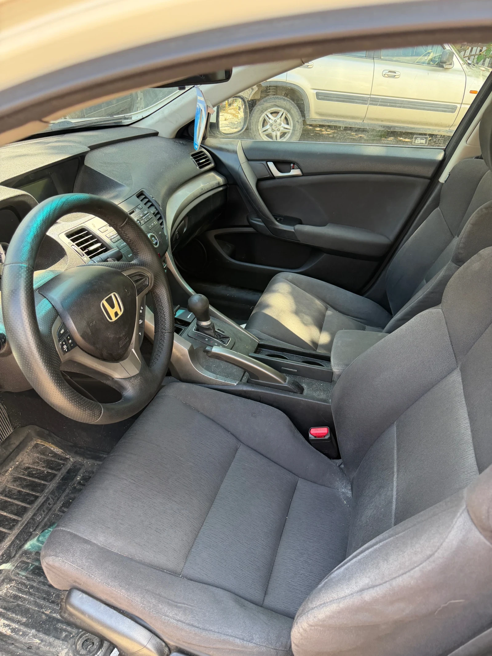 Honda Accord 2.0 ЛЯВ ВОЛАН , снимка 10 - Автомобили и джипове - 55235899