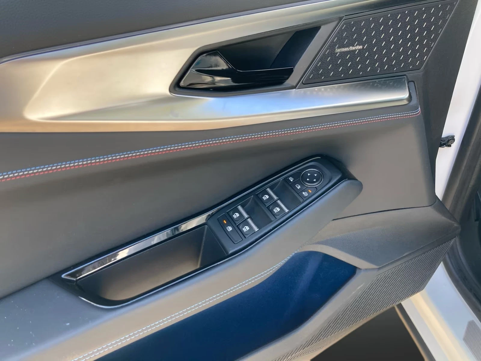 Renault Rafale E-TECH/200HP/ESPIRIT-ALPINE/HYBRID/360/PANO/633z, снимка 15 - Автомобили и джипове - 55402363