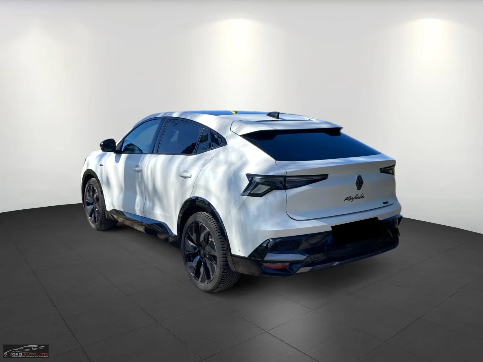 Renault Rafale E-TECH/200HP/ESPIRIT-ALPINE/HYBRID/360/PANO/633z, снимка 4 - Автомобили и джипове - 55402363