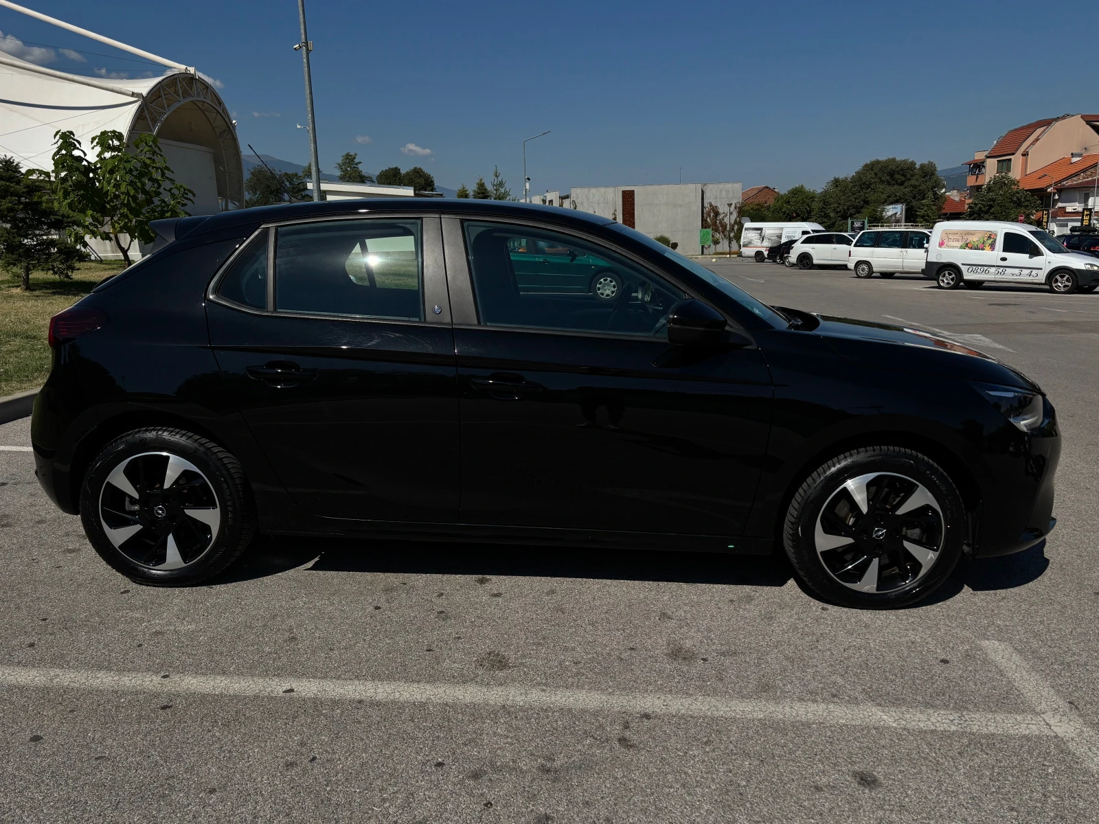 Opel Corsa F e Edition 40 000Km, снимка 5 - Автомобили и джипове - 55530053