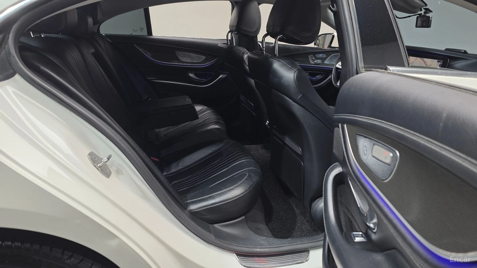 Mercedes-Benz CLS 400 4MATIC/AMG-LINE/FULL-ASSISTS/BURMESTER/SUNROOF | Mobile.bg � ����������� 16