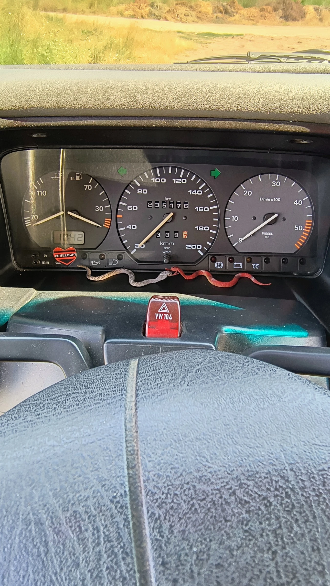 VW Multivan T4, снимка 11 - Автомобили и джипове - 56205624