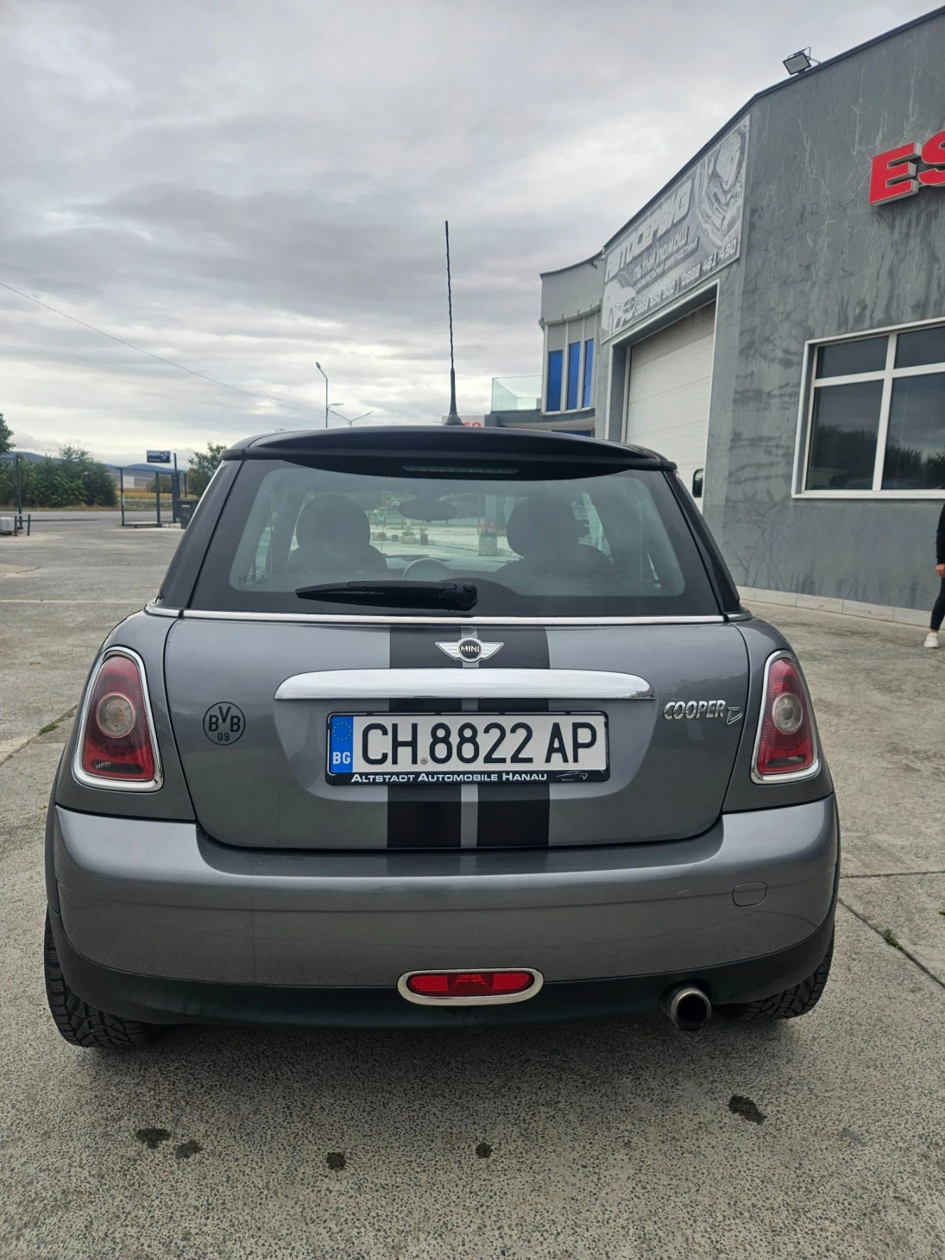 Mini Cooper 1.6D, снимка 10 - Автомобили и джипове - 56480609
