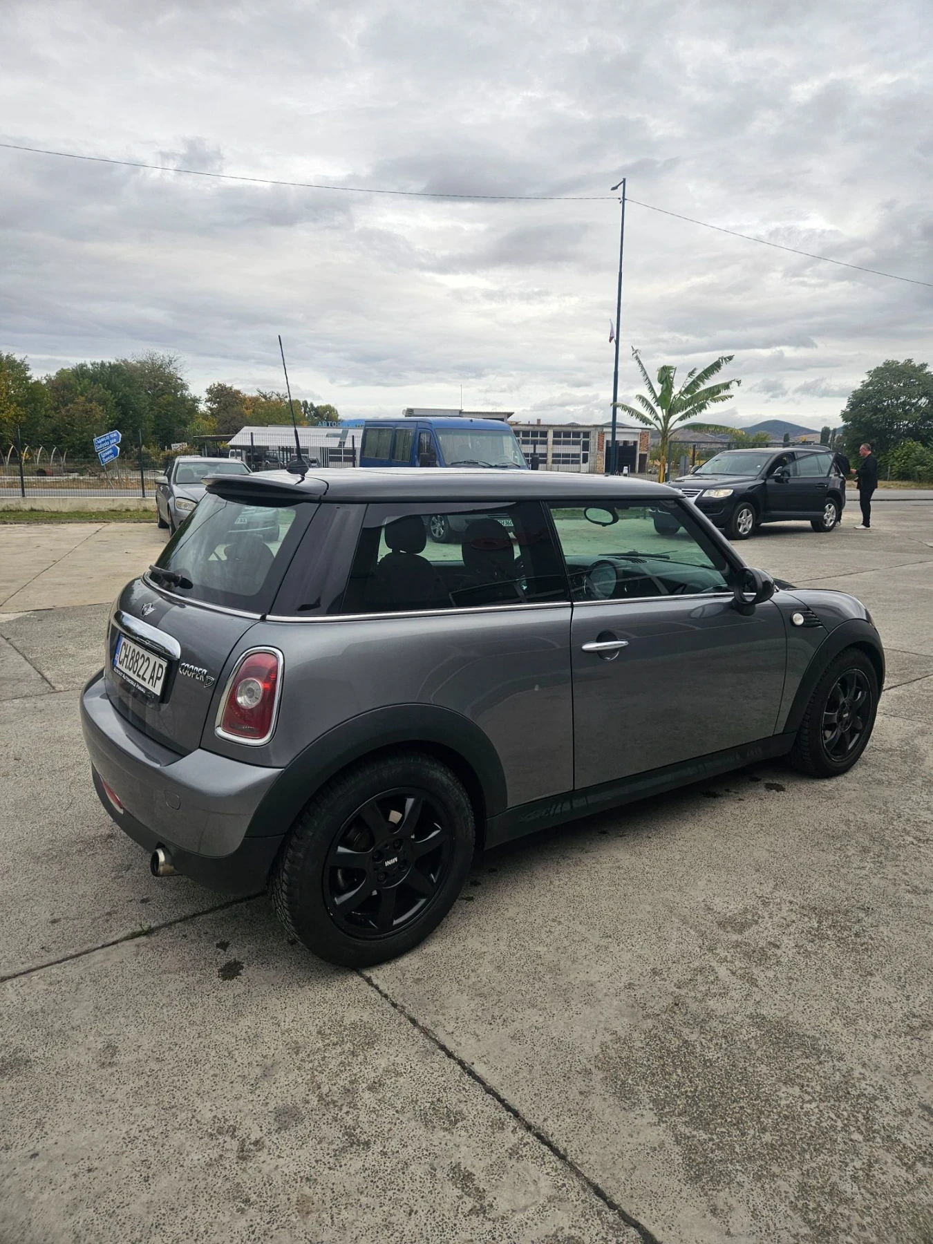 Mini Cooper 1.6D, снимка 7 - Автомобили и джипове - 56480609