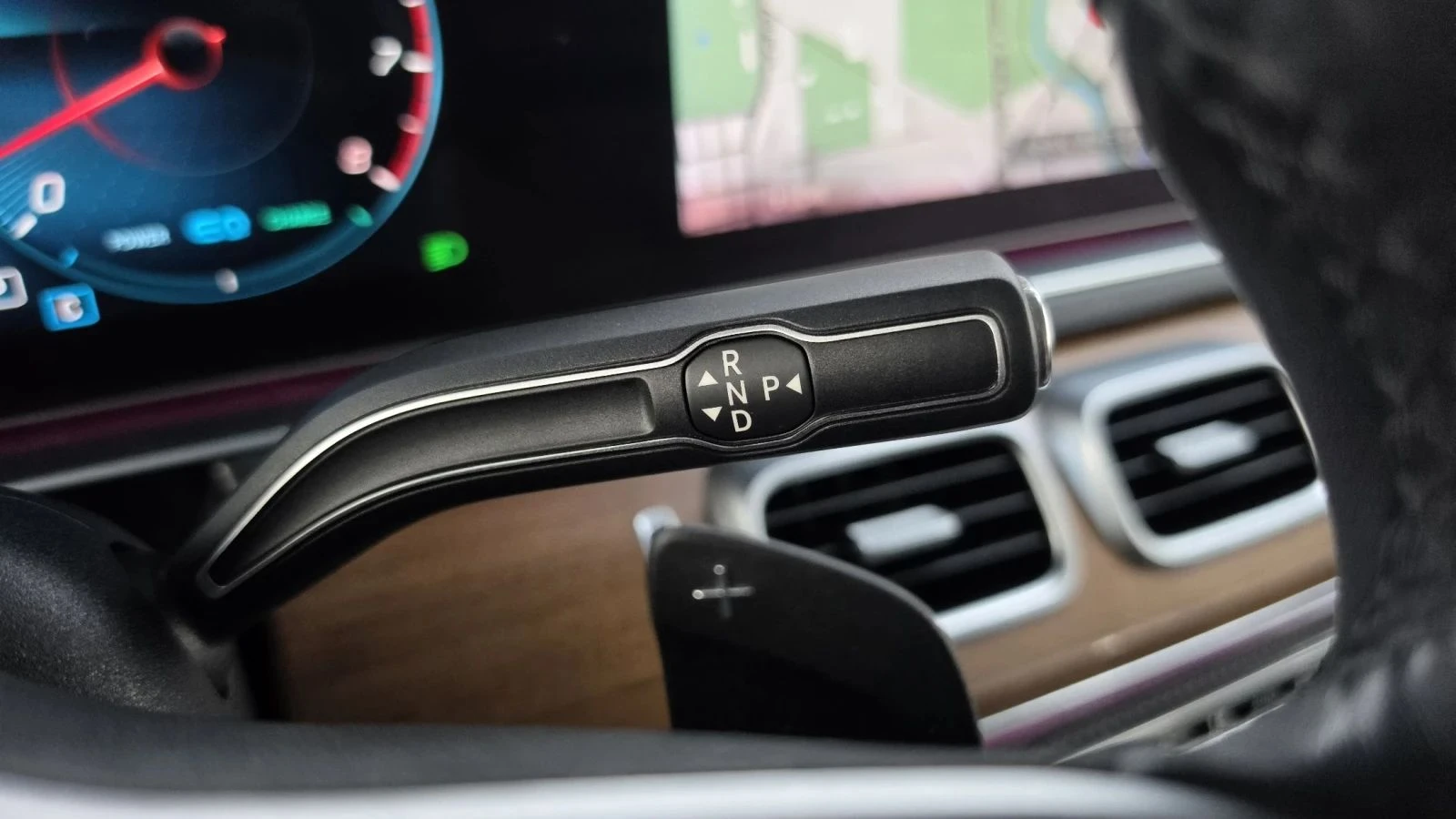Mercedes-Benz GLE 450, снимка 9 - Автомобили и джипове - 56686744