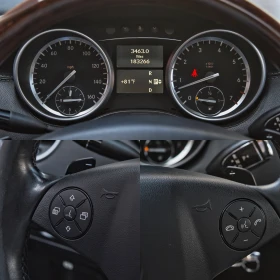 Mercedes-Benz GL 550 4 Matic, снимка 9