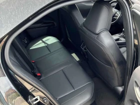 Lexus UX 250h * ДИСТРОНИК  * ШИБИДАХ * АВТОКРЕДИТ, снимка 13