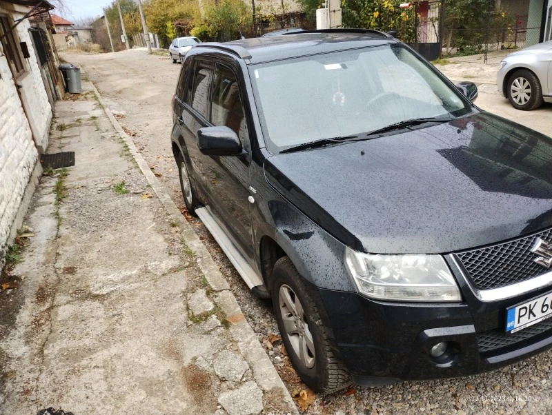 Suzuki Grand vitara, снимка 3 - Автомобили и джипове - 47683312