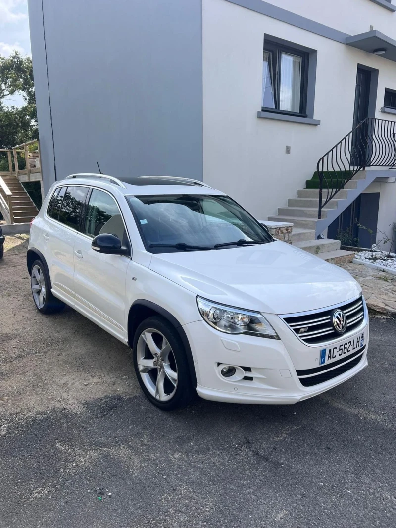 VW Tiguan R Line 4x4 full, снимка 2 - Автомобили и джипове - 47678035