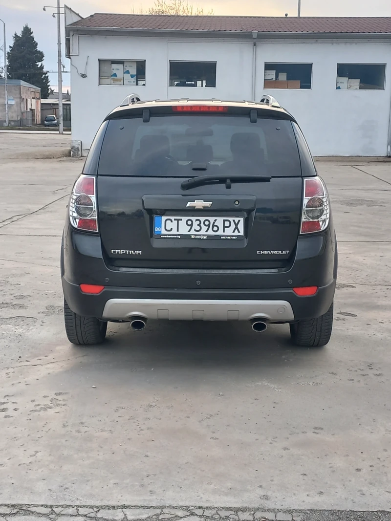 Chevrolet Captiva, снимка 5 - Автомобили и джипове - 48002163