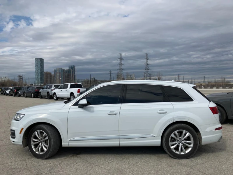 Audi Q7 3.0TFSI Налична/Xenon/360, снимка 2 - Автомобили и джипове - 48175351