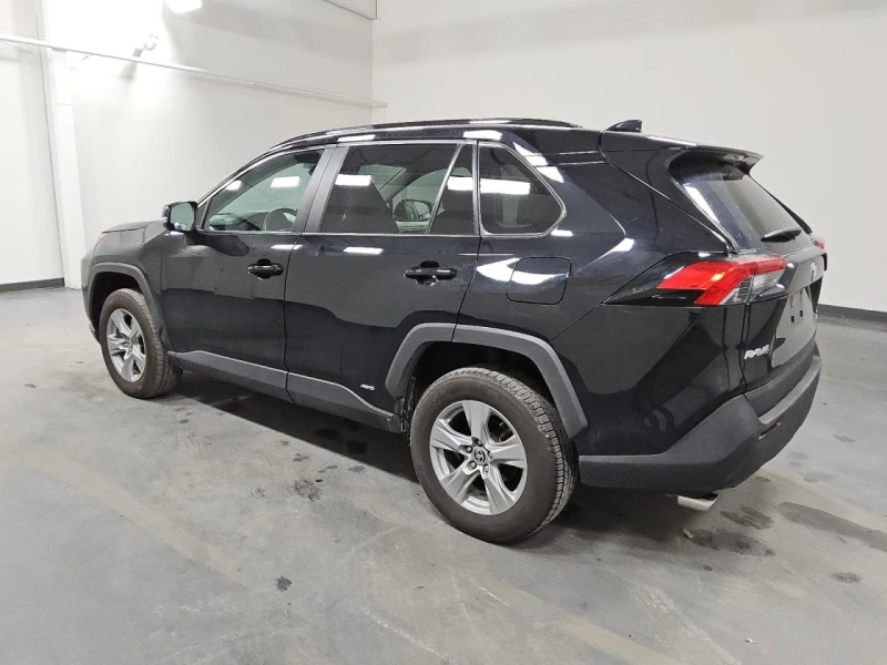 Toyota Rav4 2022 TOYOTA RAV4 XLE, снимка 2 - Автомобили и джипове - 49417813