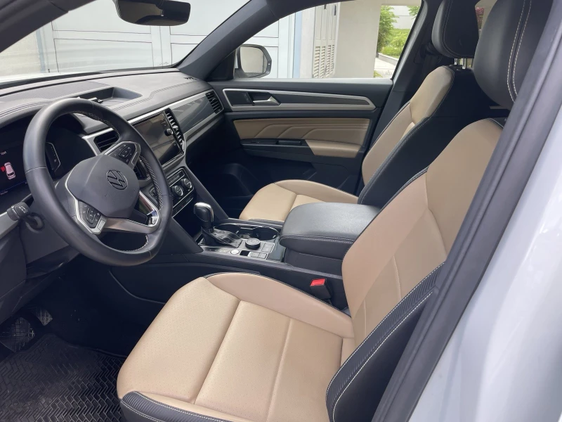 VW Atlas, снимка 5 - Автомобили и джипове - 52346147