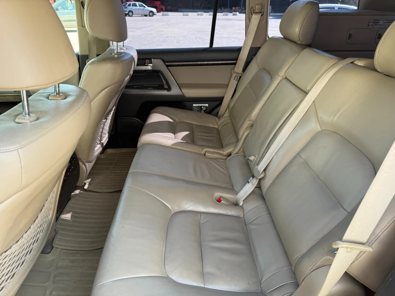 Toyota Land cruiser 200 4.5 V8, снимка 9 - Автомобили и джипове - 52563985