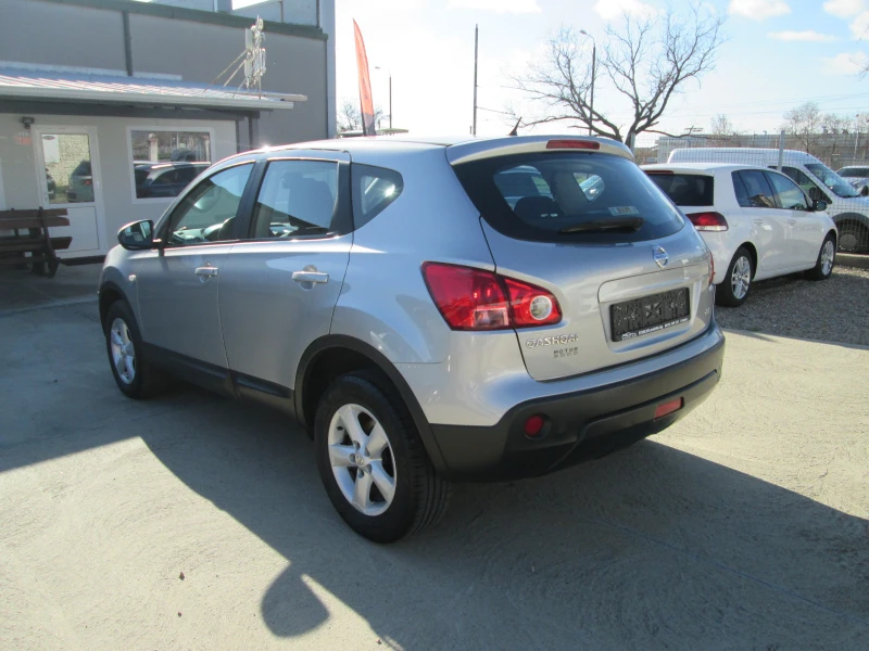 Nissan Qashqai 1.5dci НОВА, снимка 6 - Автомобили и джипове - 52621111