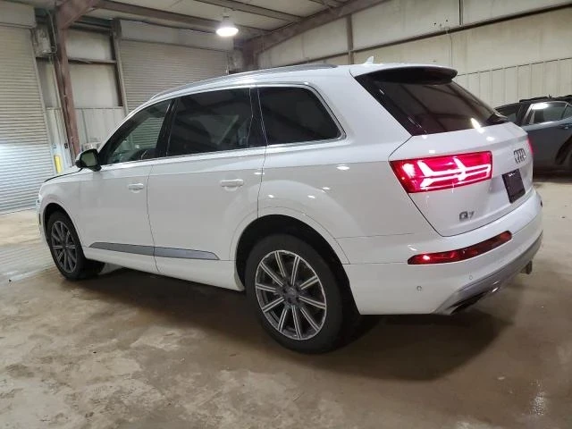 Audi Q7, снимка 4 - Автомобили и джипове - 48777725