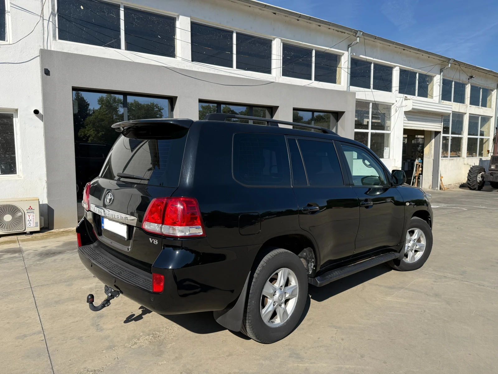 Toyota Land cruiser 200 4.5 V8 - изображение 2