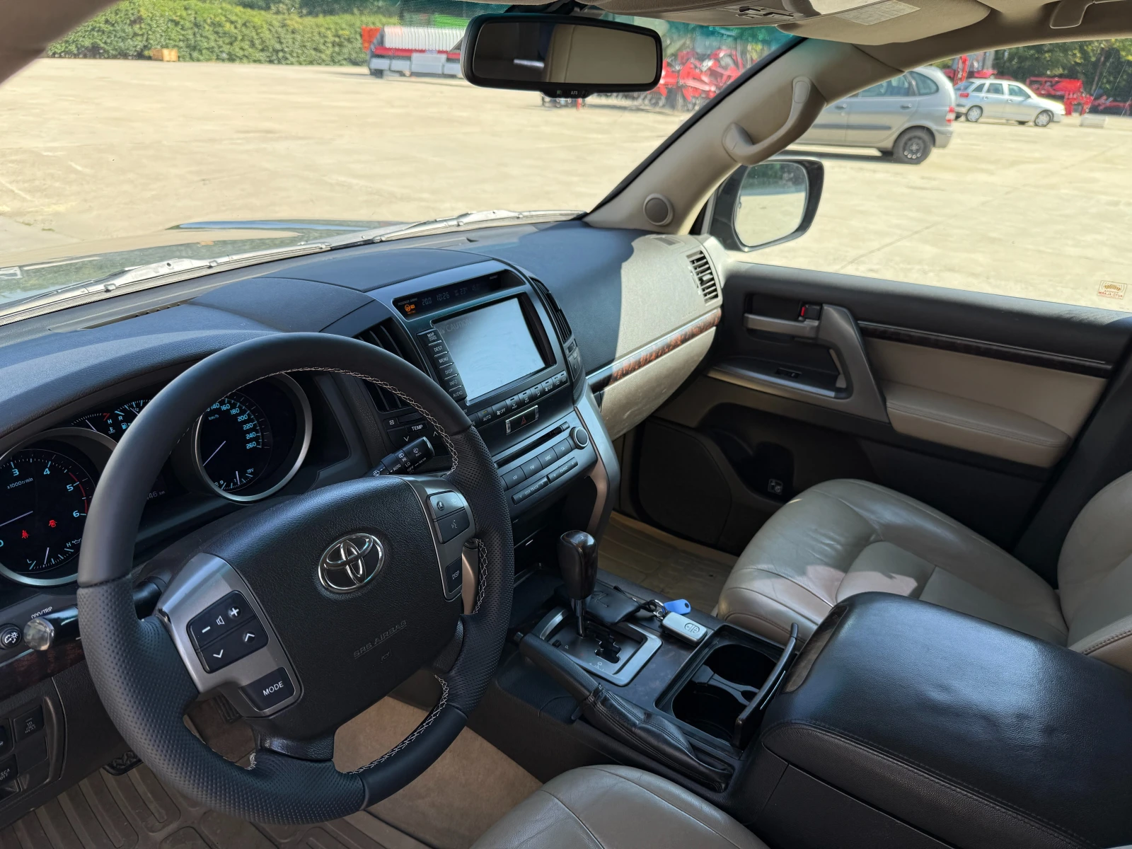 Toyota Land cruiser 200 4.5 V8 - изображение 7