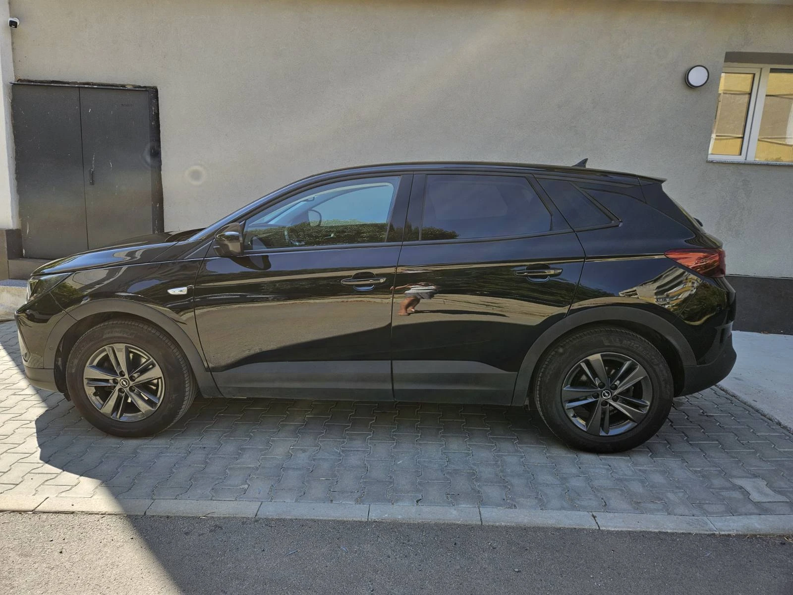 Opel Grandland X 1.5D Automatic 2023 Business Edition - изображение 3