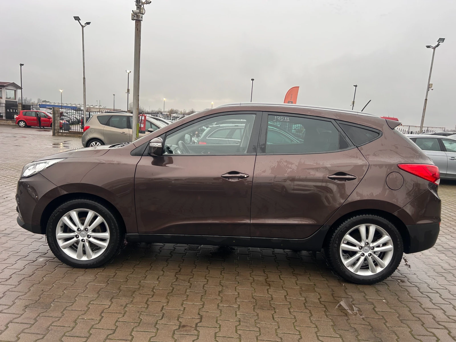 Hyundai IX35 2.0CRDI 4WD AVTOMAT/PANORAMA/KOJA/NAVI EURO 5 | Mobile.bg   9