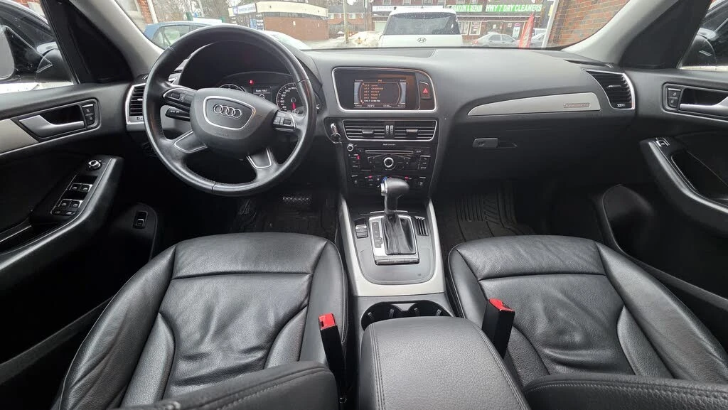 Audi Q5 Komfort * Quattro * АвтоКредит (ЦЕНА ДО БГ), снимка 6 - Автомобили и джипове - 53991282