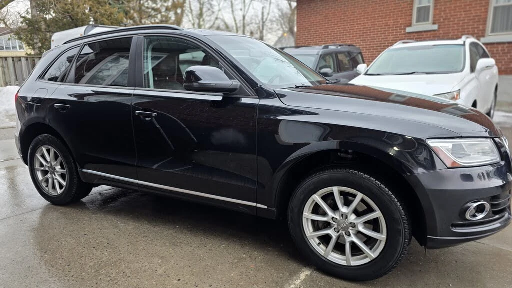 Audi Q5 Komfort * Quattro * АвтоКредит (ЦЕНА ДО БГ), снимка 3 - Автомобили и джипове - 53991282