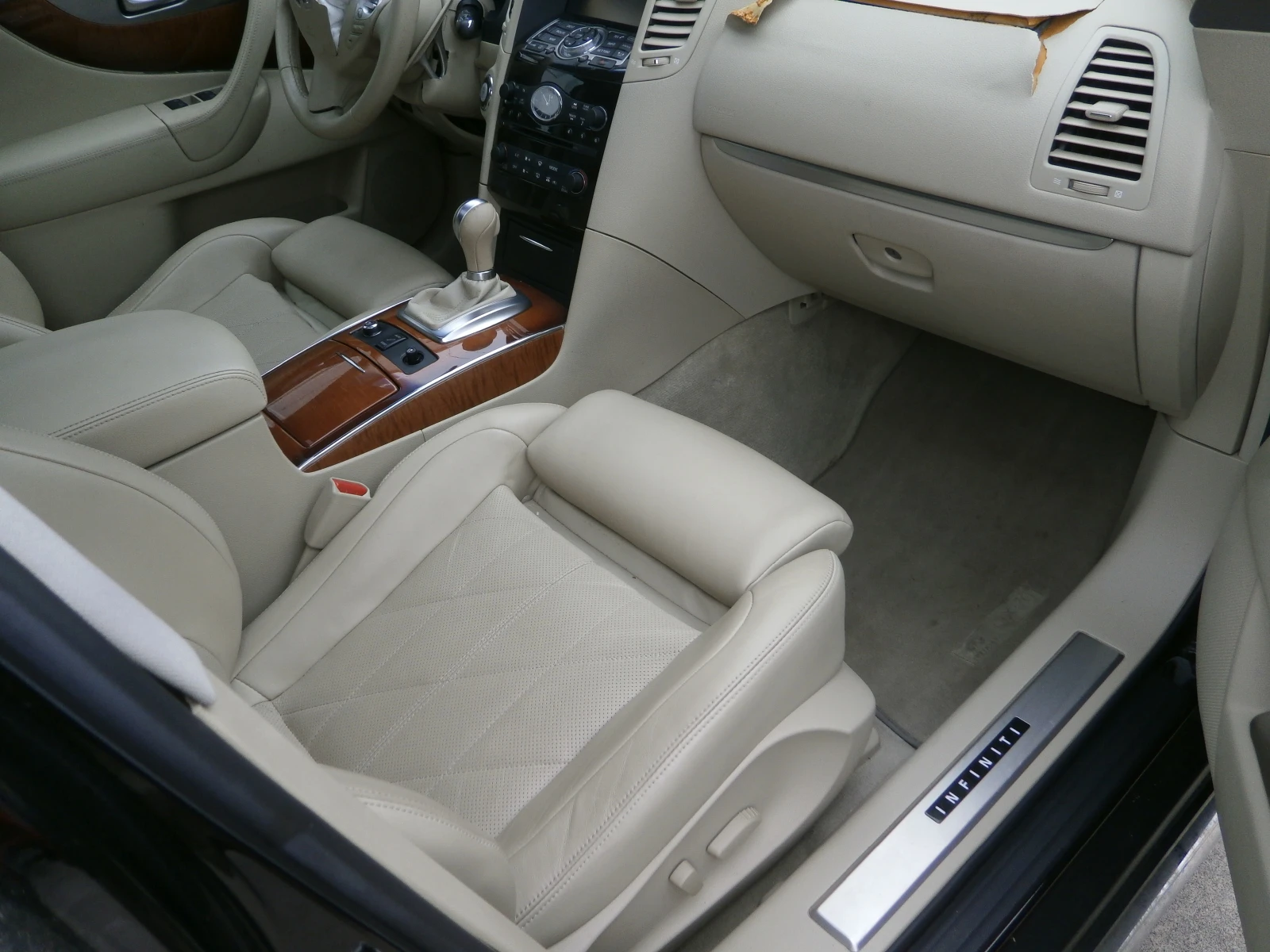 Infiniti QX70 3.0d/40.000 km. | Mobile.bg � ����������� 10