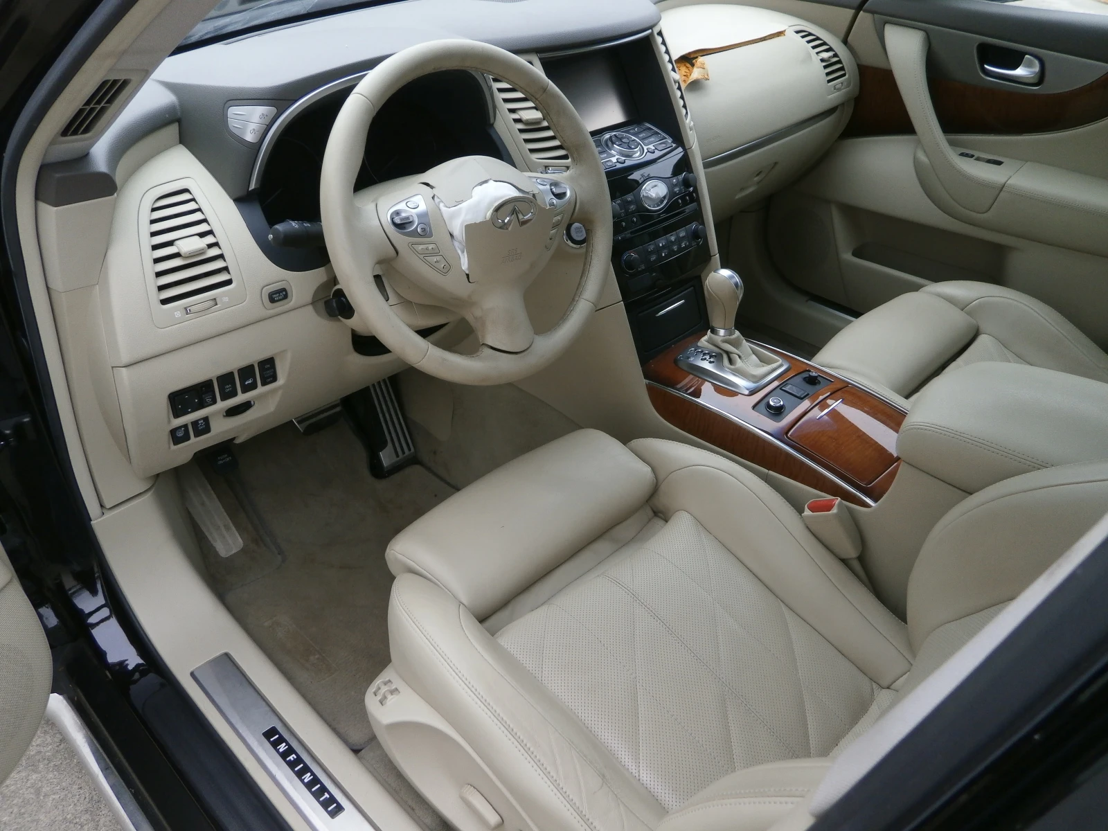 Infiniti QX70 3.0d/40.000 km. | Mobile.bg � ����������� 9