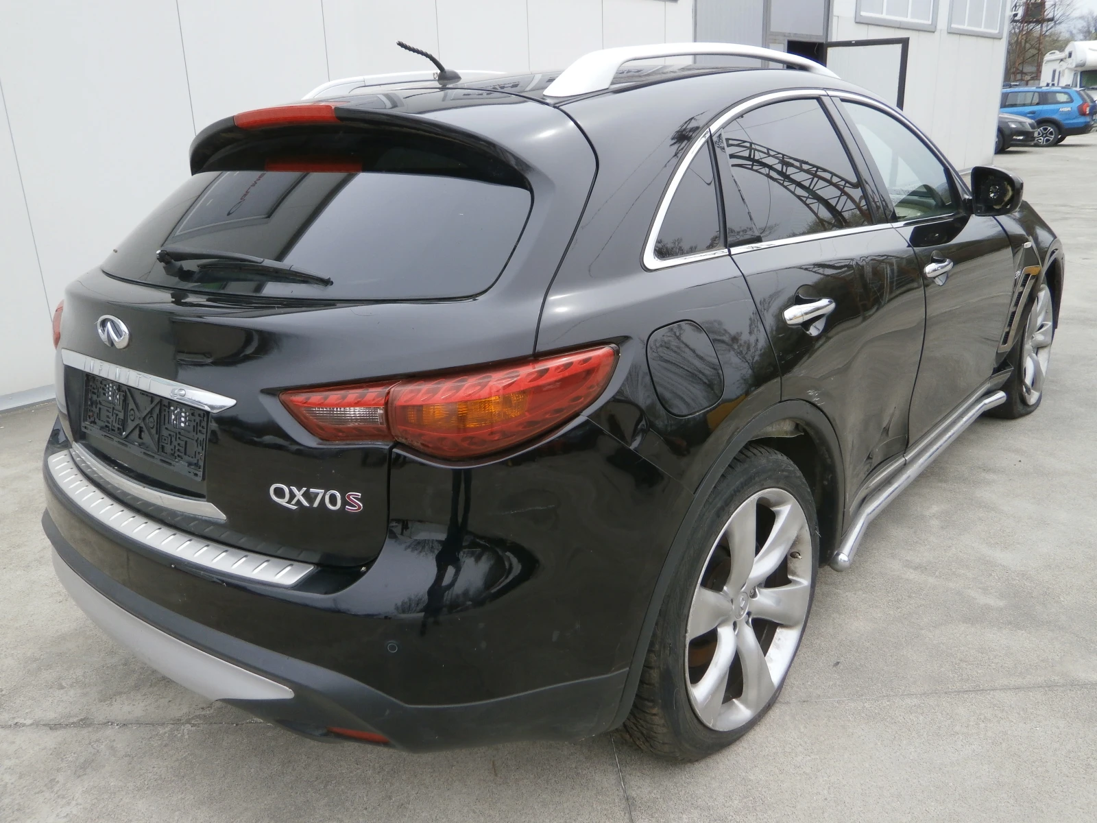 Infiniti QX70 3.0d/40.000 km. | Mobile.bg � ����������� 6