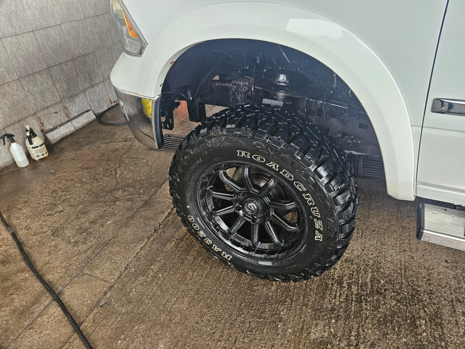 Dodge RAM 1500, снимка 13 - Автомобили и джипове - 54609496