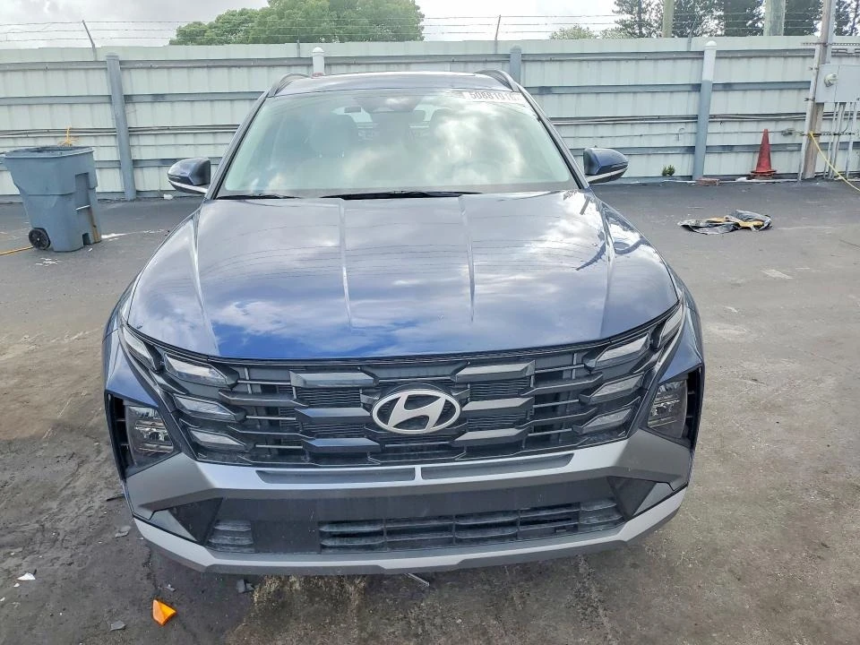Hyundai Tucson, снимка 5 - Автомобили и джипове - 54707785