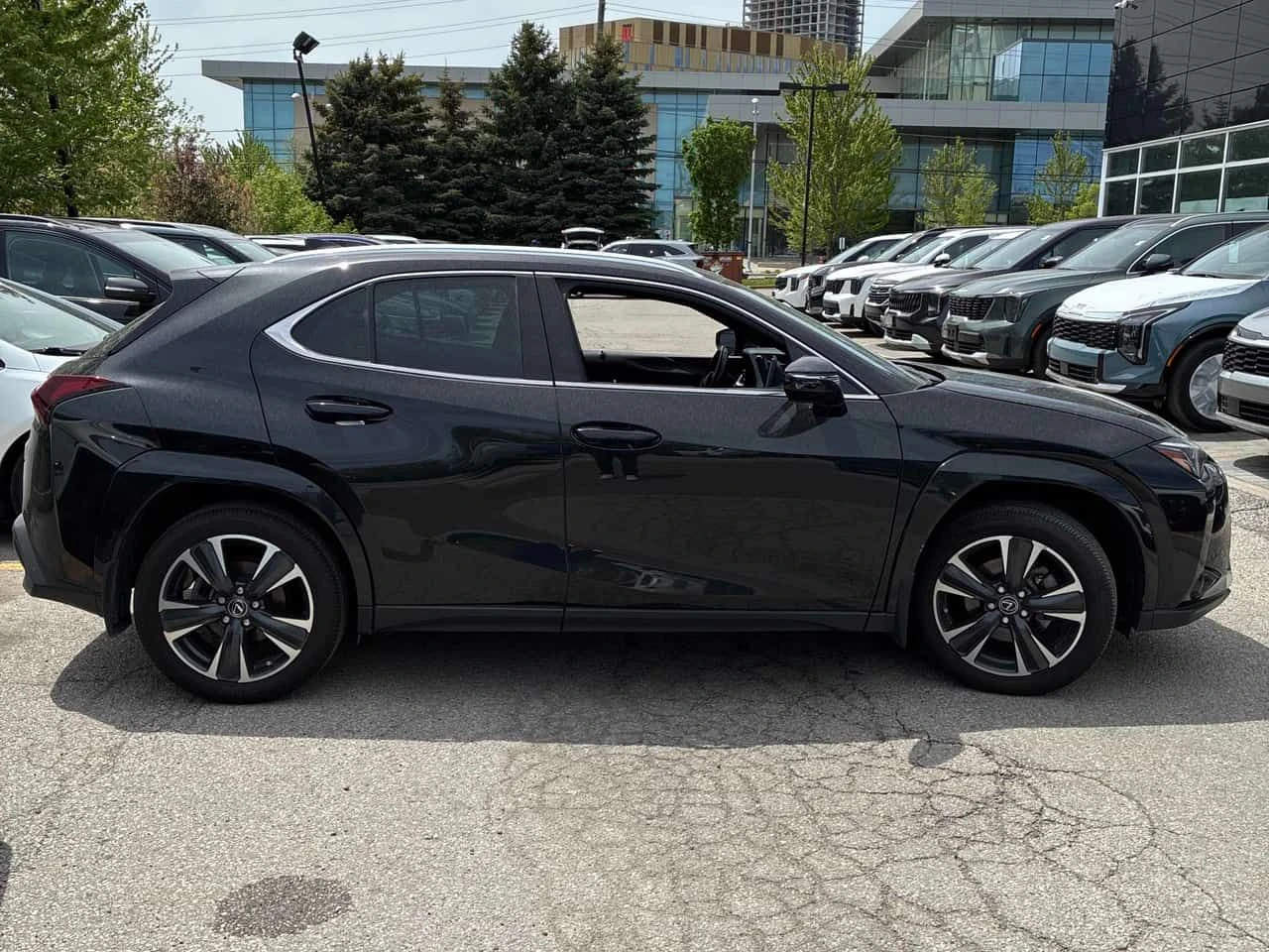 Lexus UX 250h * ���������  * ������� * ���������� | Mobile.bg � ����������� 3