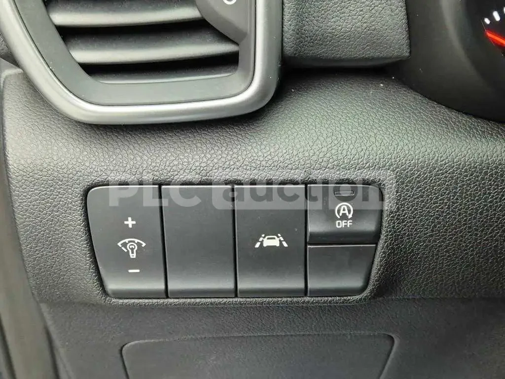 Kia Sportage ОБДУХВАНЕ * ПАНО * KEYLESS * АВТОКРЕДИТ, снимка 17 - Автомобили и джипове - 55033802