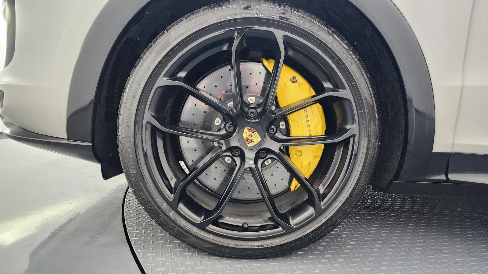 Porsche Cayenne Turbo GT НАЛИЧНА КРАЙНА ЦЕНА, снимка 5 - Автомобили и джипове - 55227125