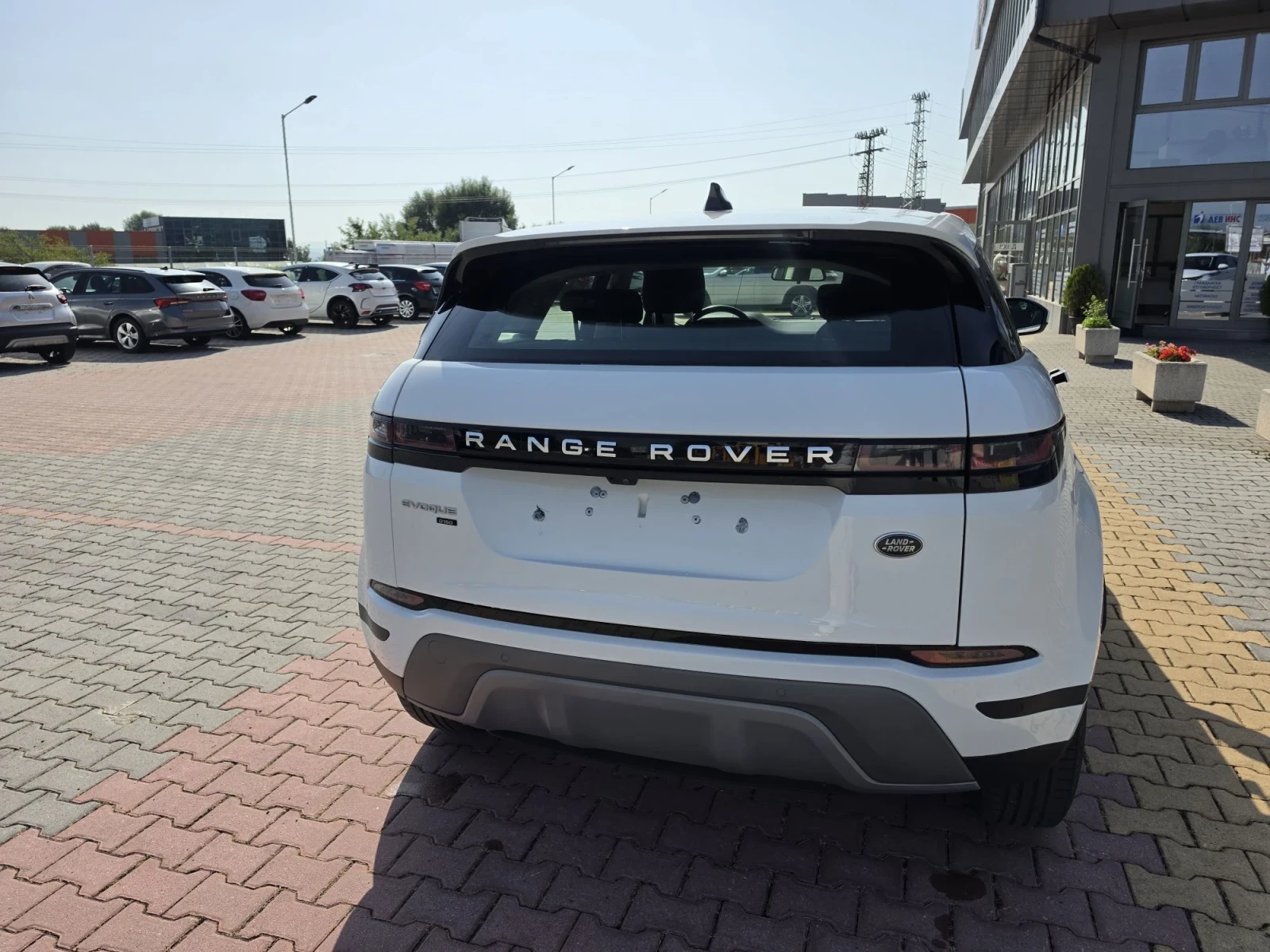 Land Rover Range Rover Evoque 2.0 HIBRID, снимка 4 - Автомобили и джипове - 55884441