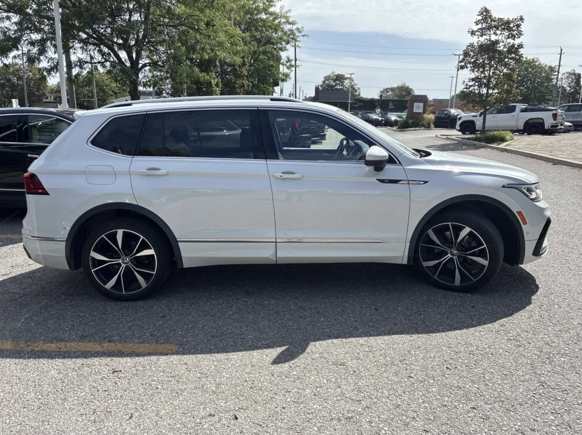VW Tiguan Highline R-line/DISTRONIC/360/Обдухване/Fender, снимка 5 - Автомобили и джипове - 56157331