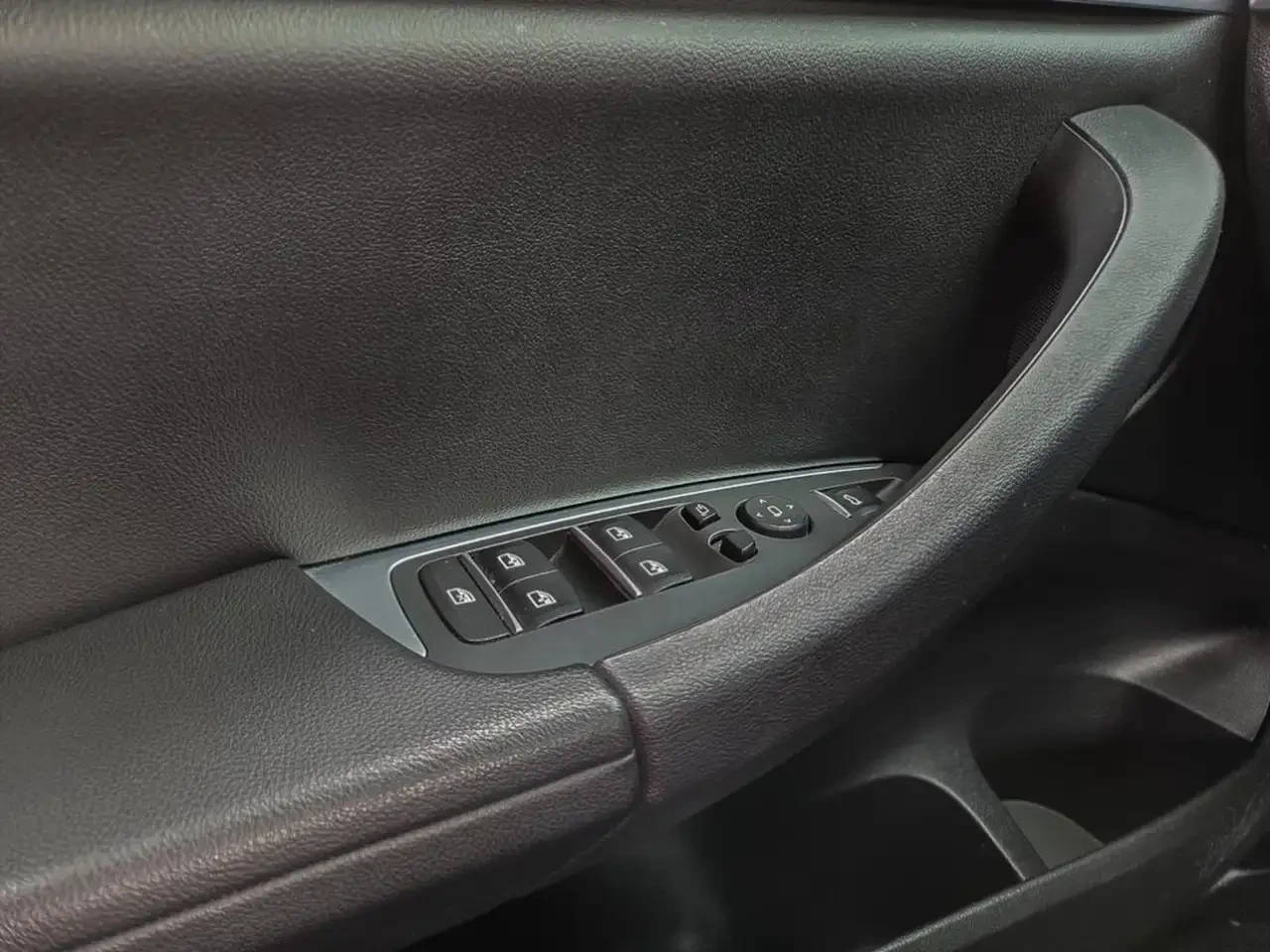 BMW X3, снимка 16 - Автомобили и джипове - 56226754