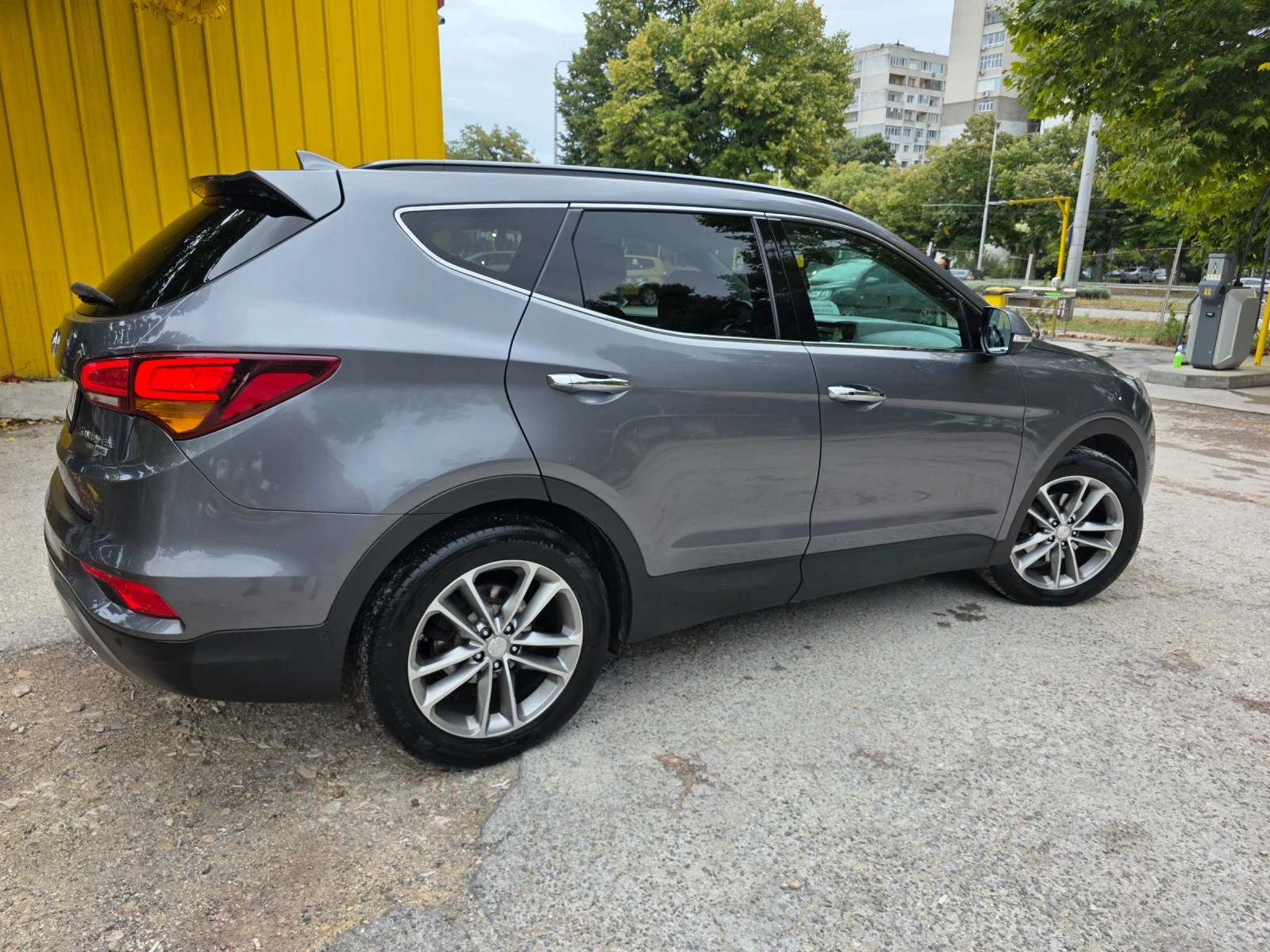 Hyundai Santa fe 2.2 FULL, снимка 3 - Автомобили и джипове - 56238507