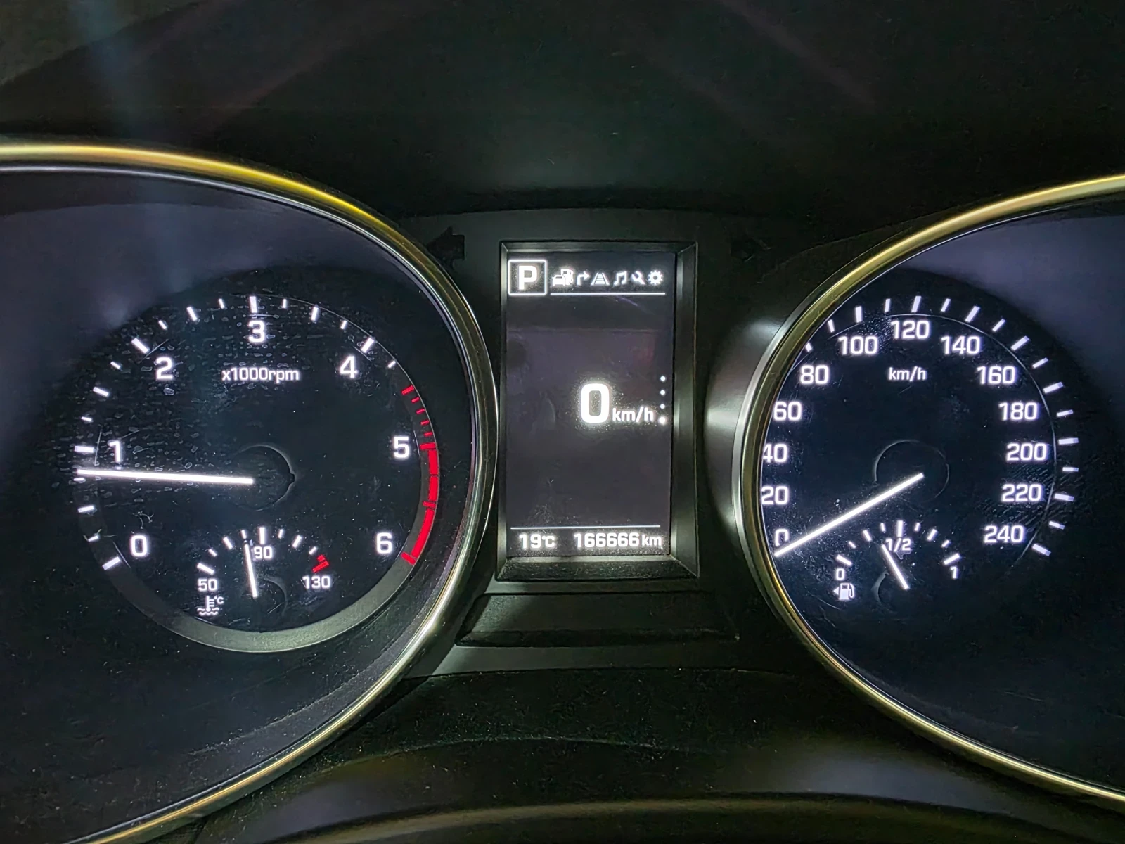 Hyundai Santa fe 2.2 FULL, снимка 7 - Автомобили и джипове - 56238507