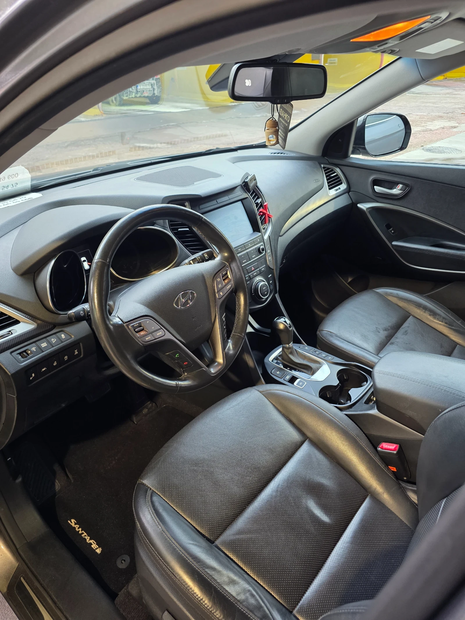 Hyundai Santa fe 2.2 FULL, снимка 8 - Автомобили и джипове - 56238507