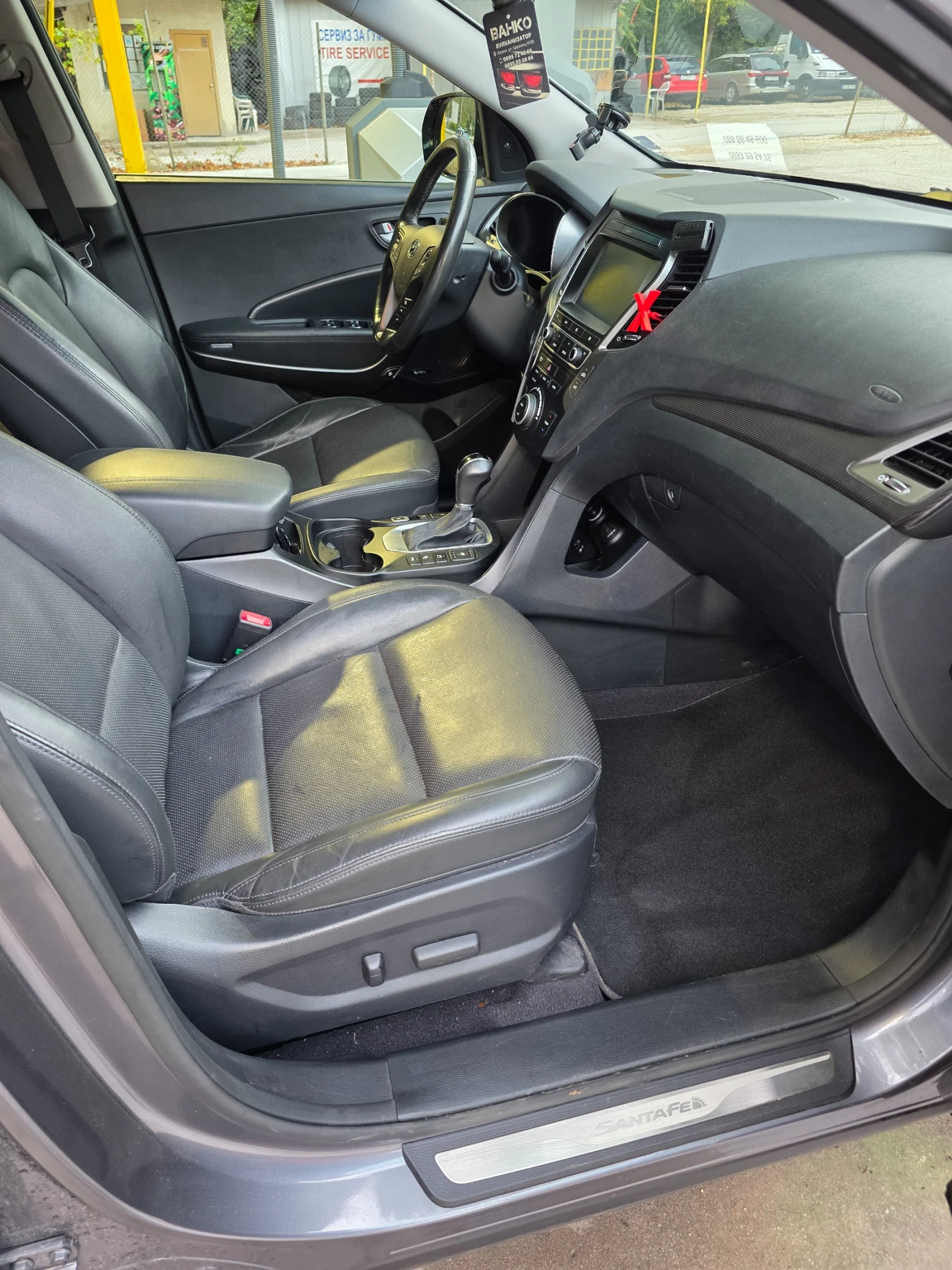 Hyundai Santa fe 2.2 FULL, снимка 9 - Автомобили и джипове - 56238507