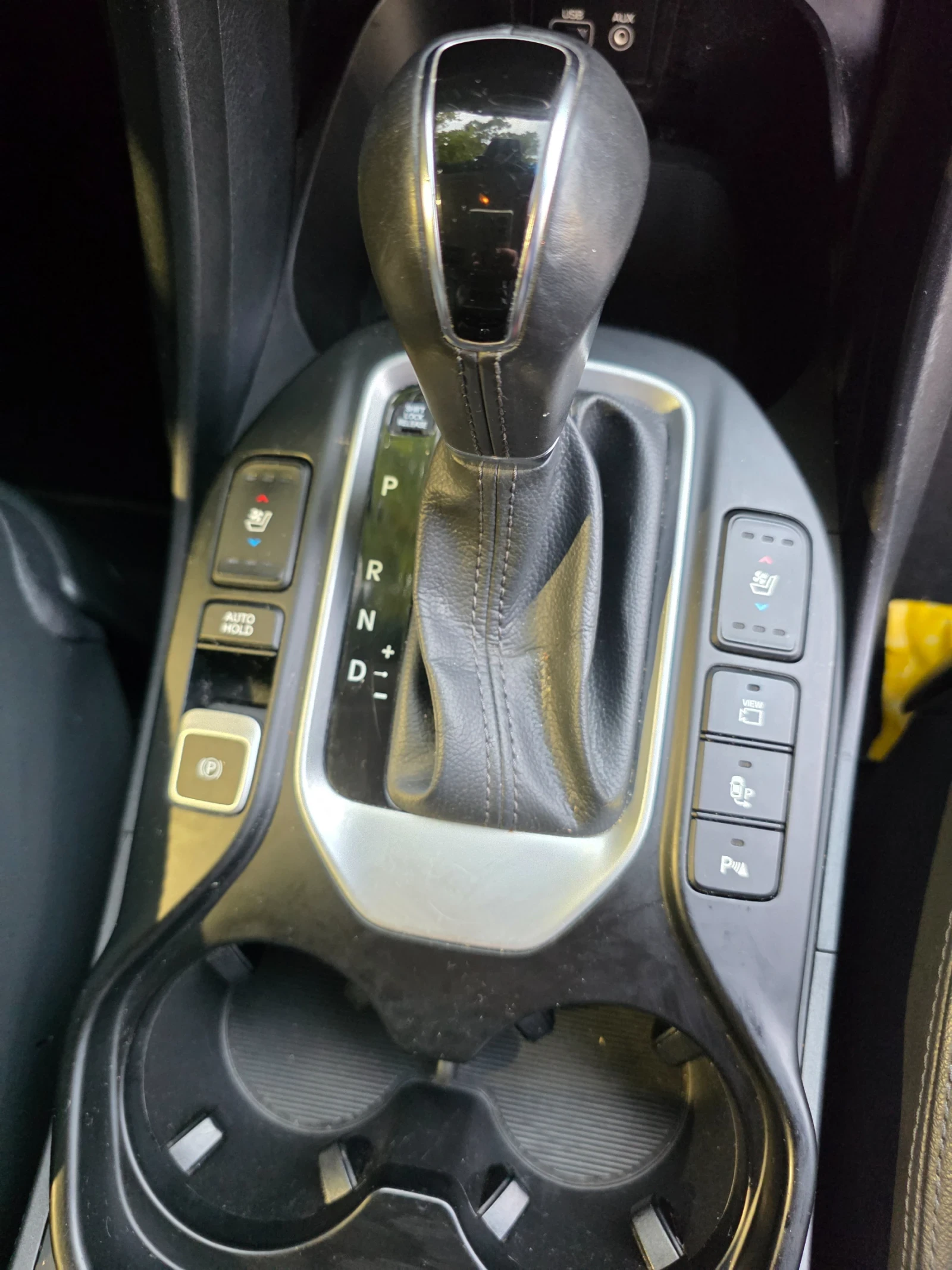 Hyundai Santa fe 2.2 FULL, снимка 10 - Автомобили и джипове - 56238507