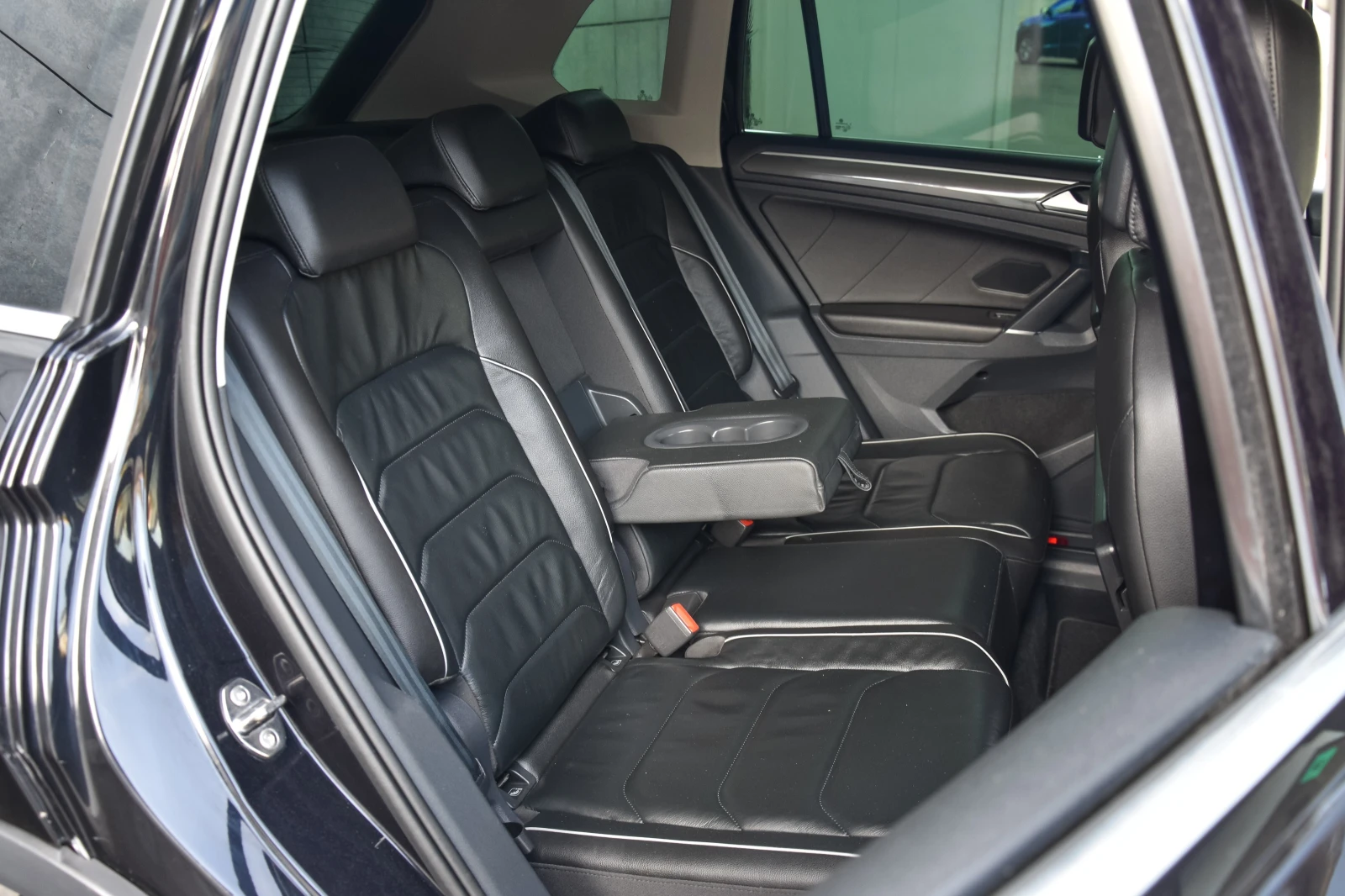 VW Tiguan 2.0 TDI R-LINE | Mobile.bg � ����������� 12