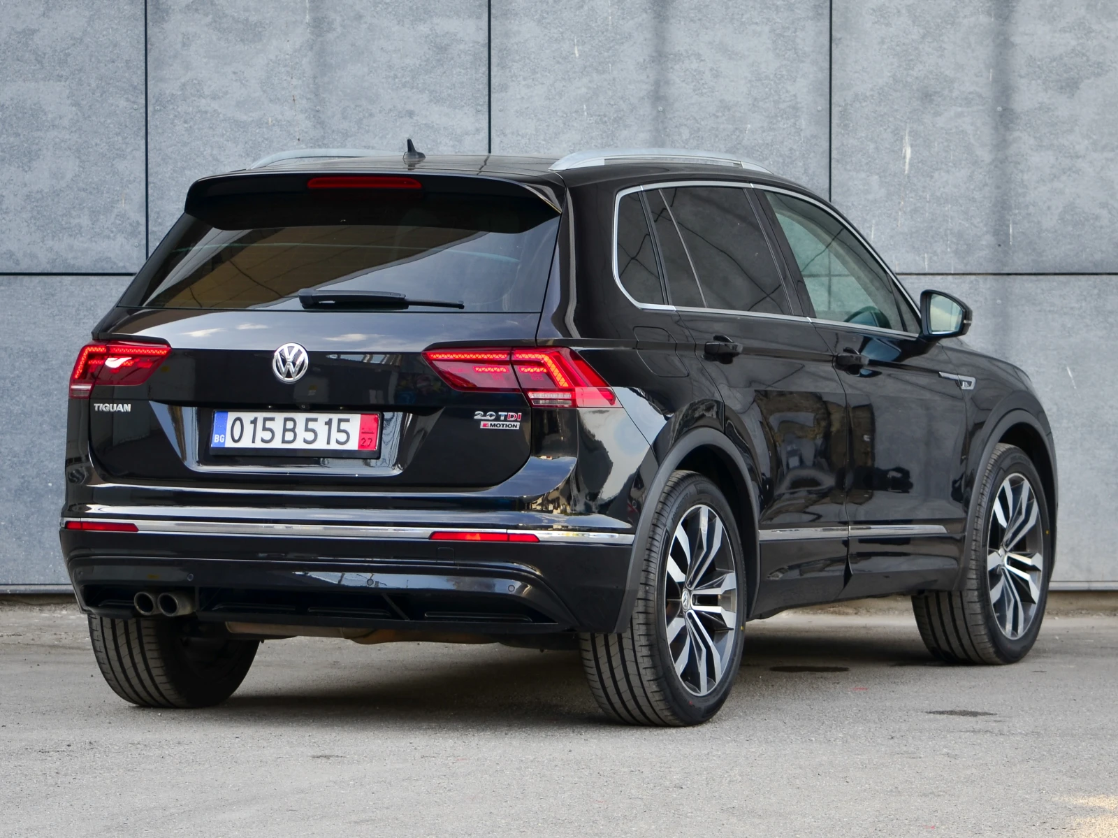 VW Tiguan 2.0 TDI R-LINE | Mobile.bg � ����������� 6