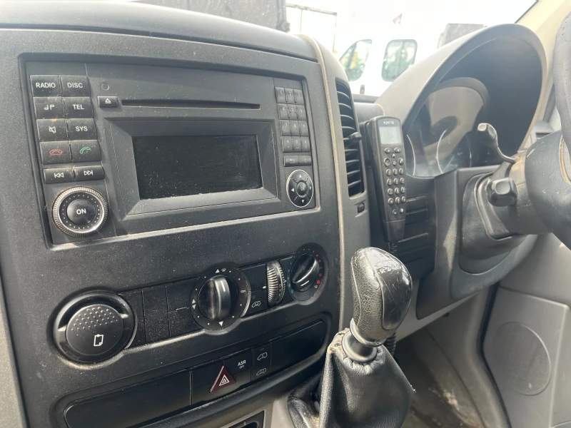 Mercedes-Benz Sprinter, снимка 8 - Бусове и автобуси - 46979074