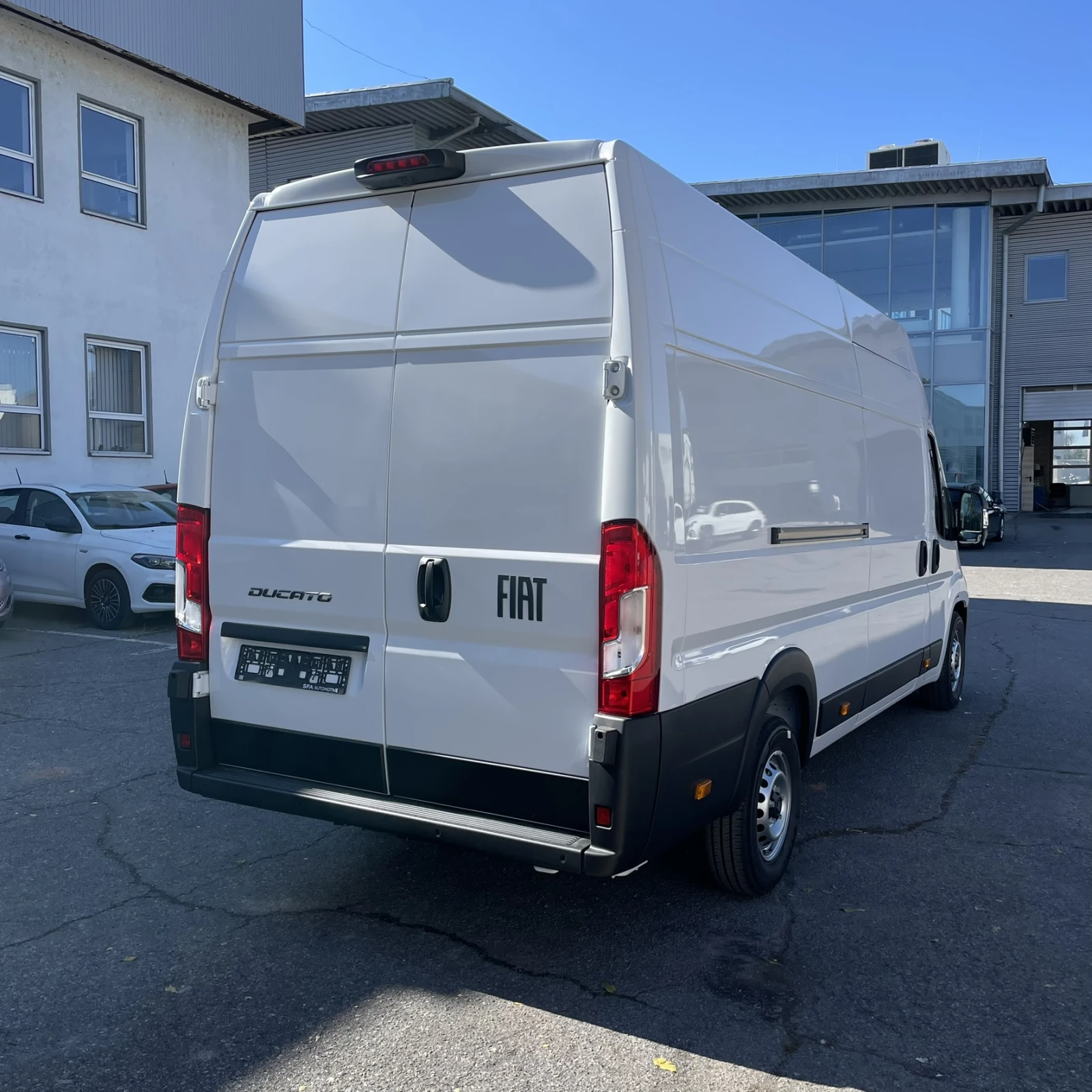 Fiat Ducato VAN 435L4H3 2.2 Multijet3 140 MT S&S E6 - изображение 5