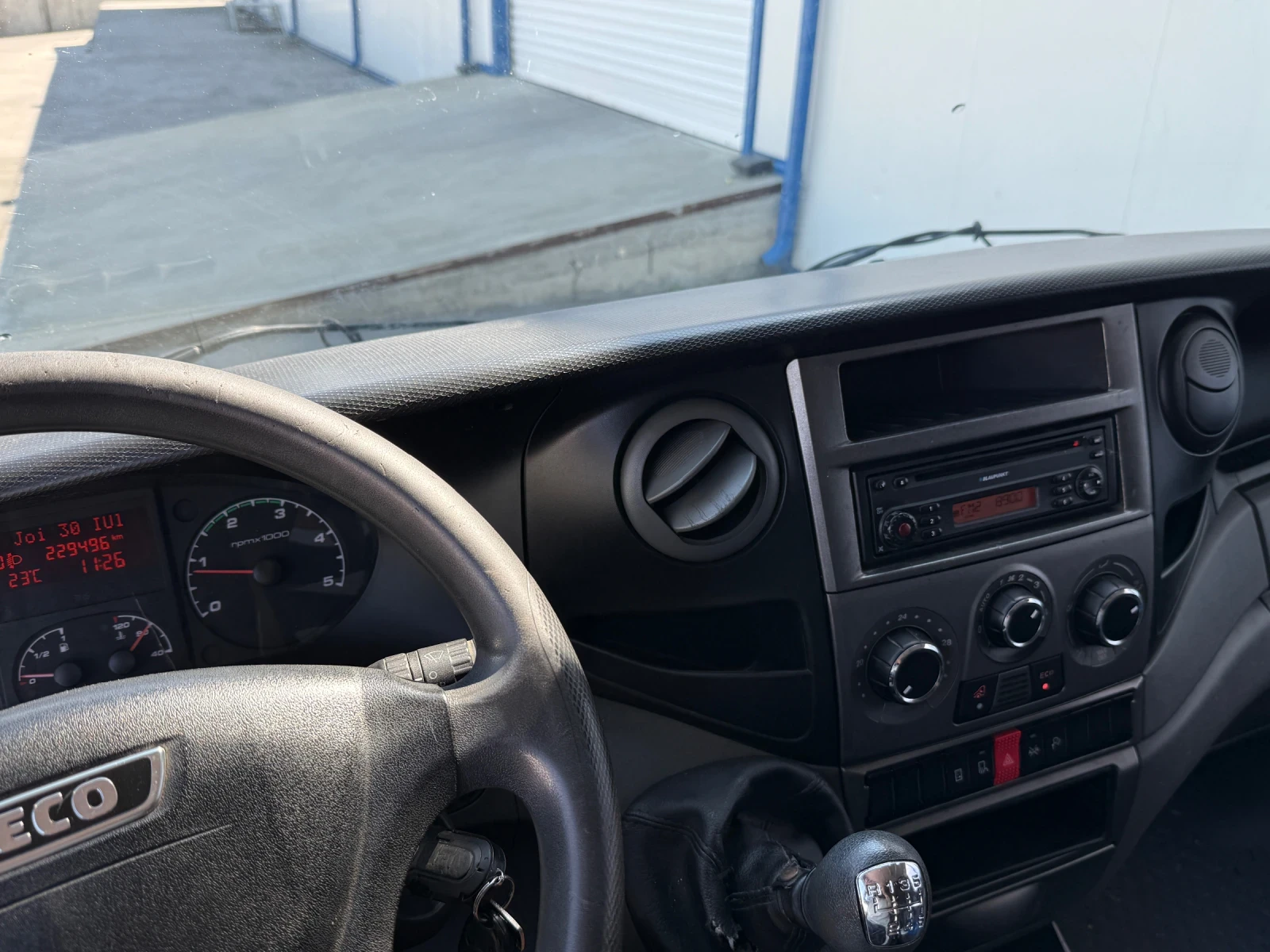 Iveco 35c13 * КЛИМА* MAXXI* ТОП ТОП ТОП ЦЕНА* FACELIFT* , снимка 12 - Бусове и автобуси - 55456331