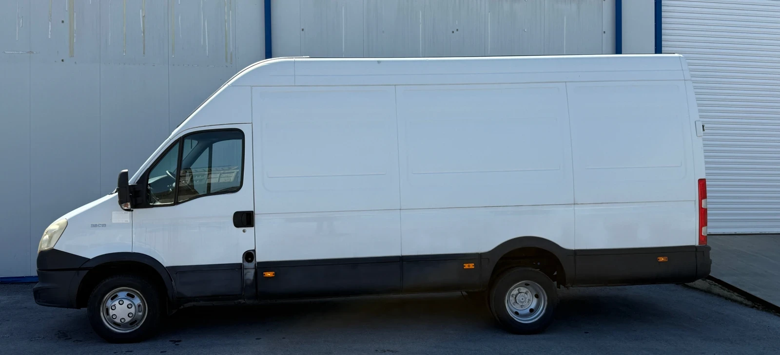 Iveco 35c13 * КЛИМА* MAXXI* ТОП ТОП ТОП ЦЕНА* FACELIFT* , снимка 4 - Бусове и автобуси - 55456331