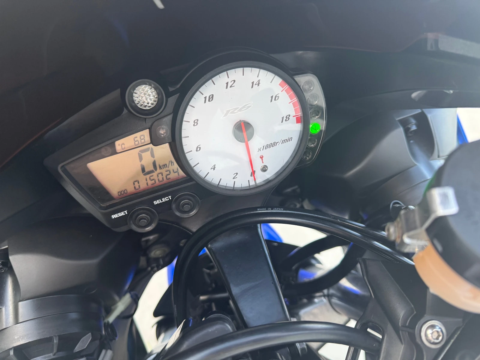 Yamaha YZF-R6 A2 25KW!!!!!!!, снимка 11 - Мотоциклети и мототехника - 54769216