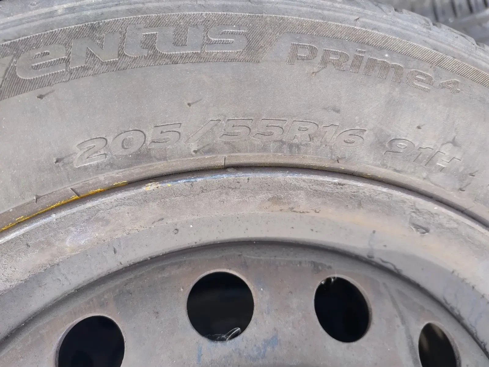 ���� � ������ 205/55R16 �� Toyota Auris | Mobile.bg � ����������� 4
